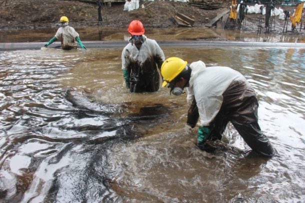pipeline-spill-amazon-river