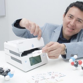 El investigador peruano William Trujillo con empresa danesa desarrollaron dispositivo para detección inmediata del&nbsp;dengue