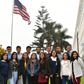 Trece jóvenes peruanos y dos mentores son becados por Embajada de los EE.UU.en Perú para participar en el Programa de Jóvenes&nbsp;Embajadores