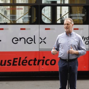 Primer bus eléctrico que opera en el Corredor Rojo 201 en&nbsp;Lima