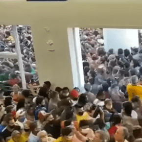 Aglomeración multitudinaria en inauguración de Tienda Havan en Belén, Brasil en tiempos de pandemia COVID 19: Fue clausurada por la policía civil y&nbsp;militar