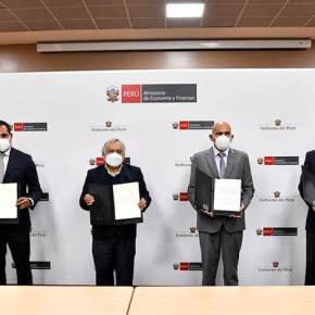 Ministerio de Economía y Finanzas de Perú suscribió préstamos con BID y CAF por más de 340 millones de dólares para infraestructura vial en 16&nbsp;departamentos