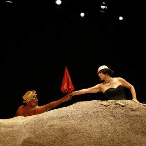 El Teatro Británico presenta la obra »Días Felices» dirigida por Alberto Ísola, con funciones presenciales y&nbsp;virtuales