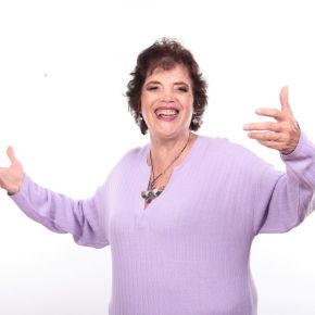 Corina Bartra presenta un repertorio renovado y único de Jazz peruano, música brasileña y nuevas corrientes latinas acompañada con músicos de trayectoria en el Auditorio Británico de Miraflores. Entrada&nbsp;Libre