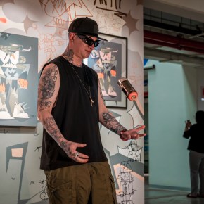 El artista Artmi x Conrad presentan muestra que lleva el graffiti a la sala de&nbsp;exposición
